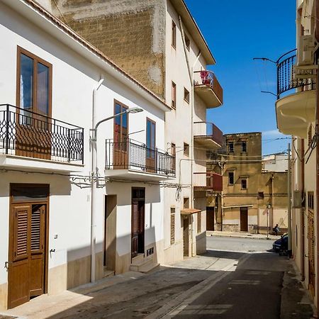 Ciak Si Gira 3 Apartment Castellammare del Golfo Bagian luar foto